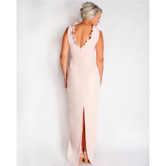 Elegant Pink Maxi Dress - Picture 3 of 3